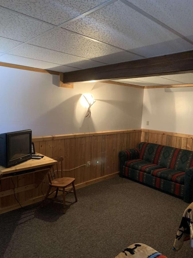 熔岩山小屋酒店 杜波依斯 外观 照片