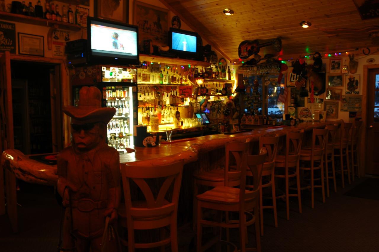 熔岩山小屋酒店 杜波依斯 外观 照片